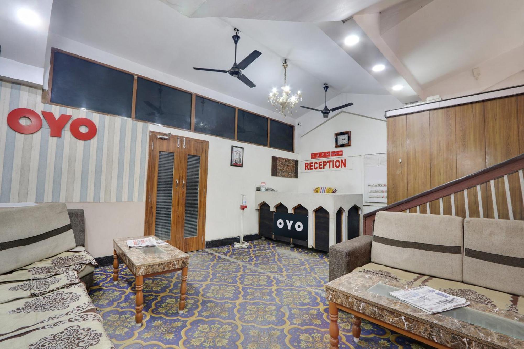 Hotel O Grand Hotel And Lodge Sangareddy Buitenkant foto