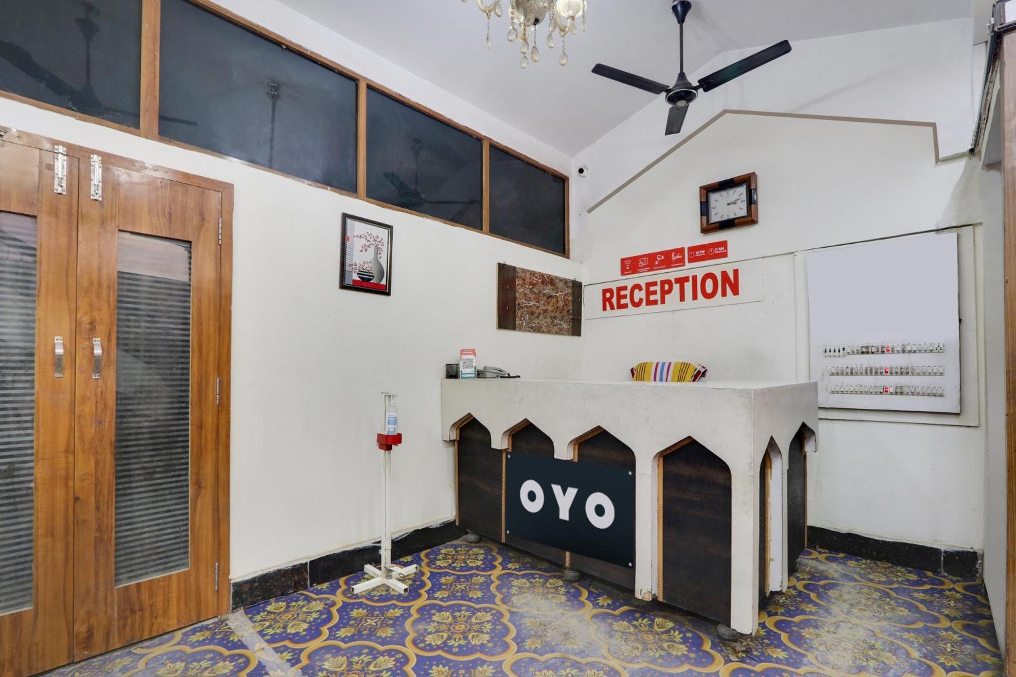 Hotel O Grand Hotel And Lodge Sangareddy Buitenkant foto